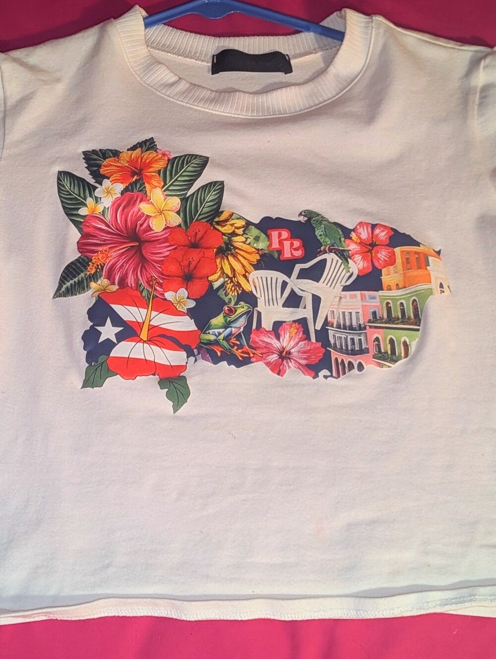 Women's Puerto Rican Tropical Graphic Tee FREE SHIPPING Size M - Picture 3 of 3